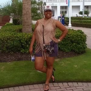 Meet your Posher, Latyce